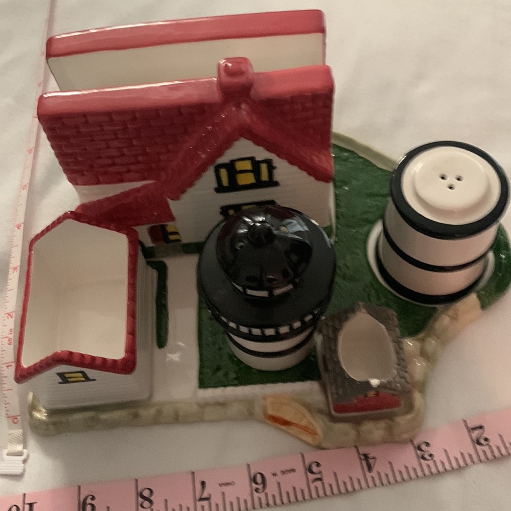 DONATED - Lighthouse Table Set - Picture 2 of 16